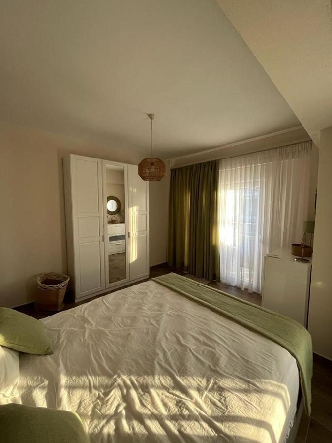 Blue Fish Luxury Villa Nikiti  Zewnętrze zdjęcie