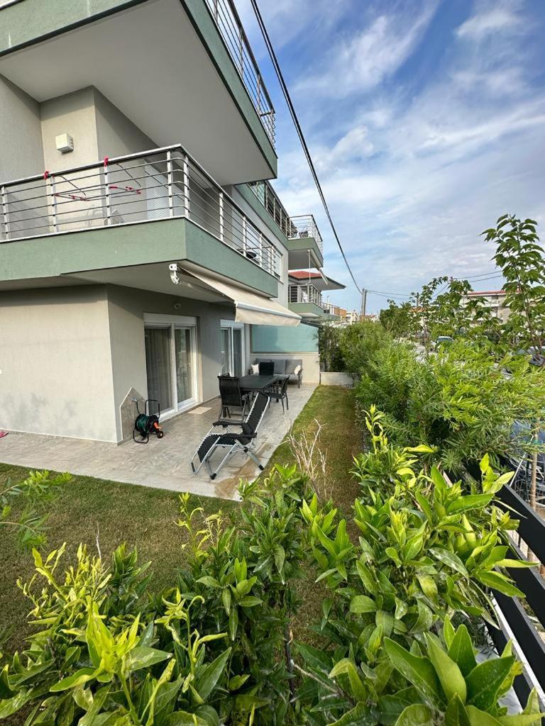 Blue Fish Luxury Villa Nikiti  Zewnętrze zdjęcie