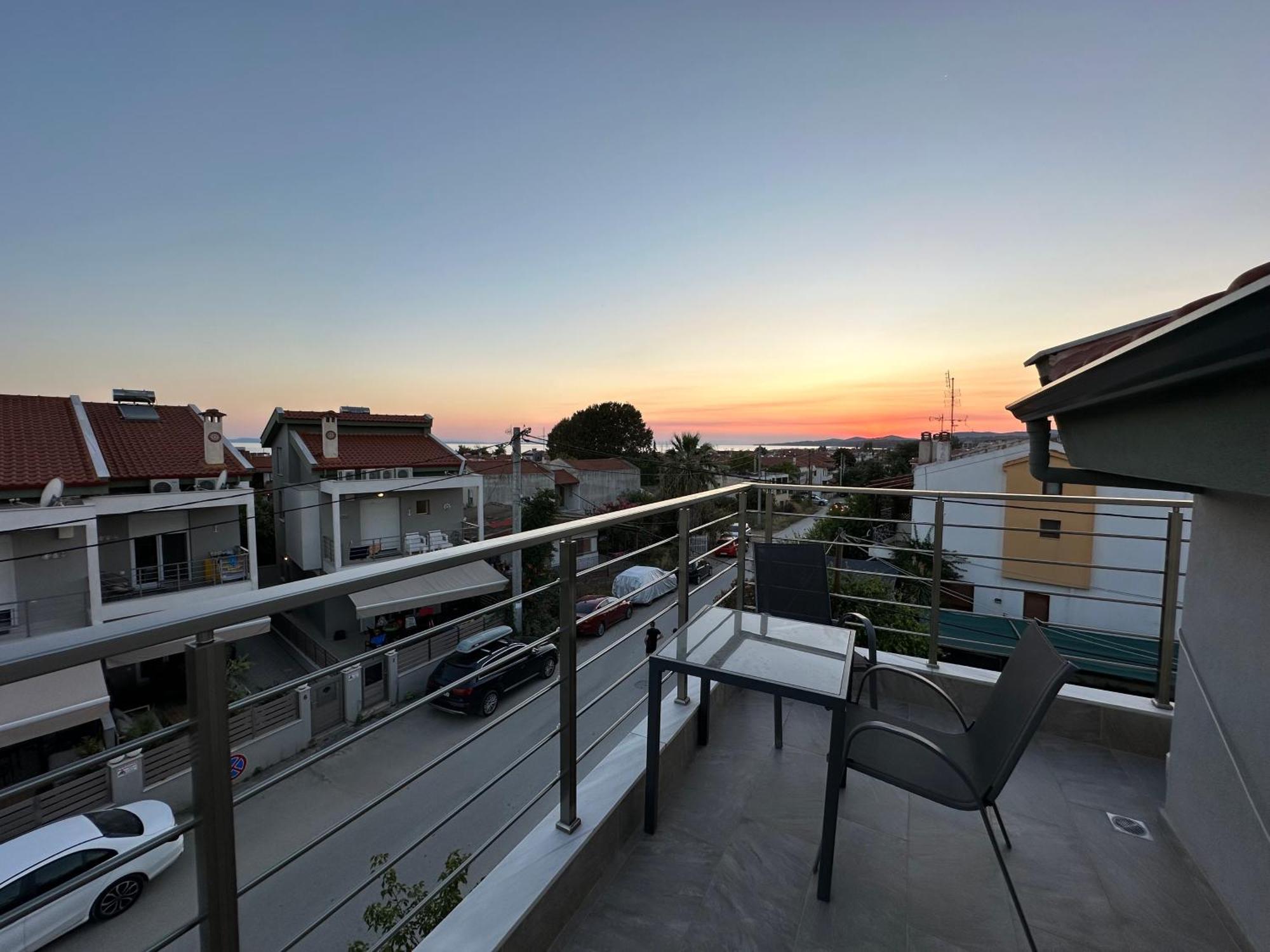 Blue Fish Luxury Villa Nikiti  Zewnętrze zdjęcie